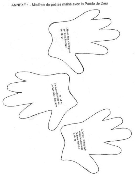 Mod&egrave;les de petites mains avec la Parole de Dieu